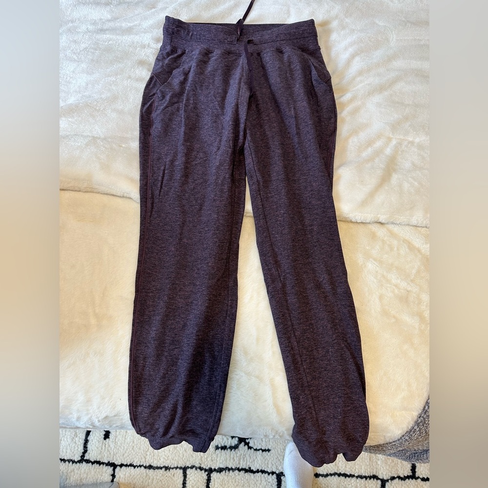 Lululemon Ready to Rulu Size 6 Jogger